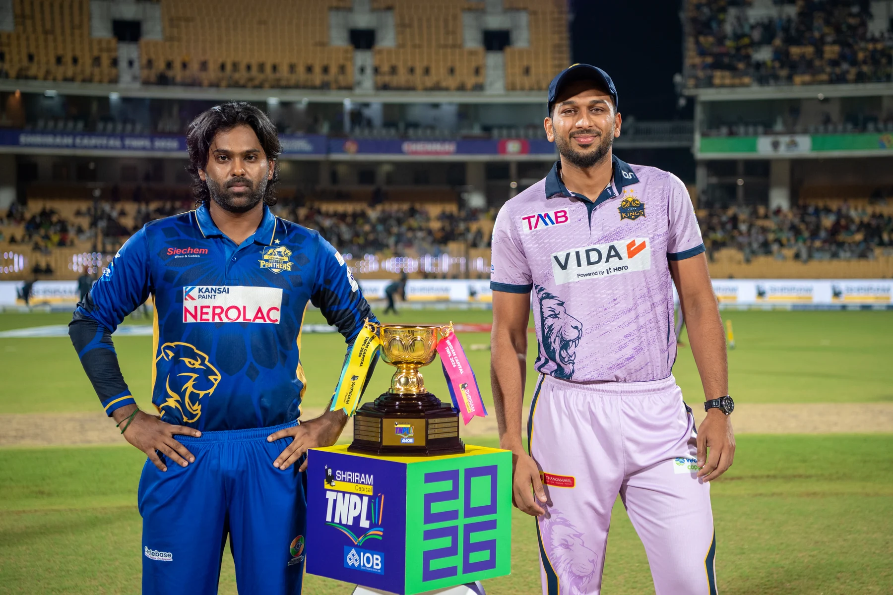 Madurai Panthers and VIDA Kovai Kings captains with the TNPL trophy
